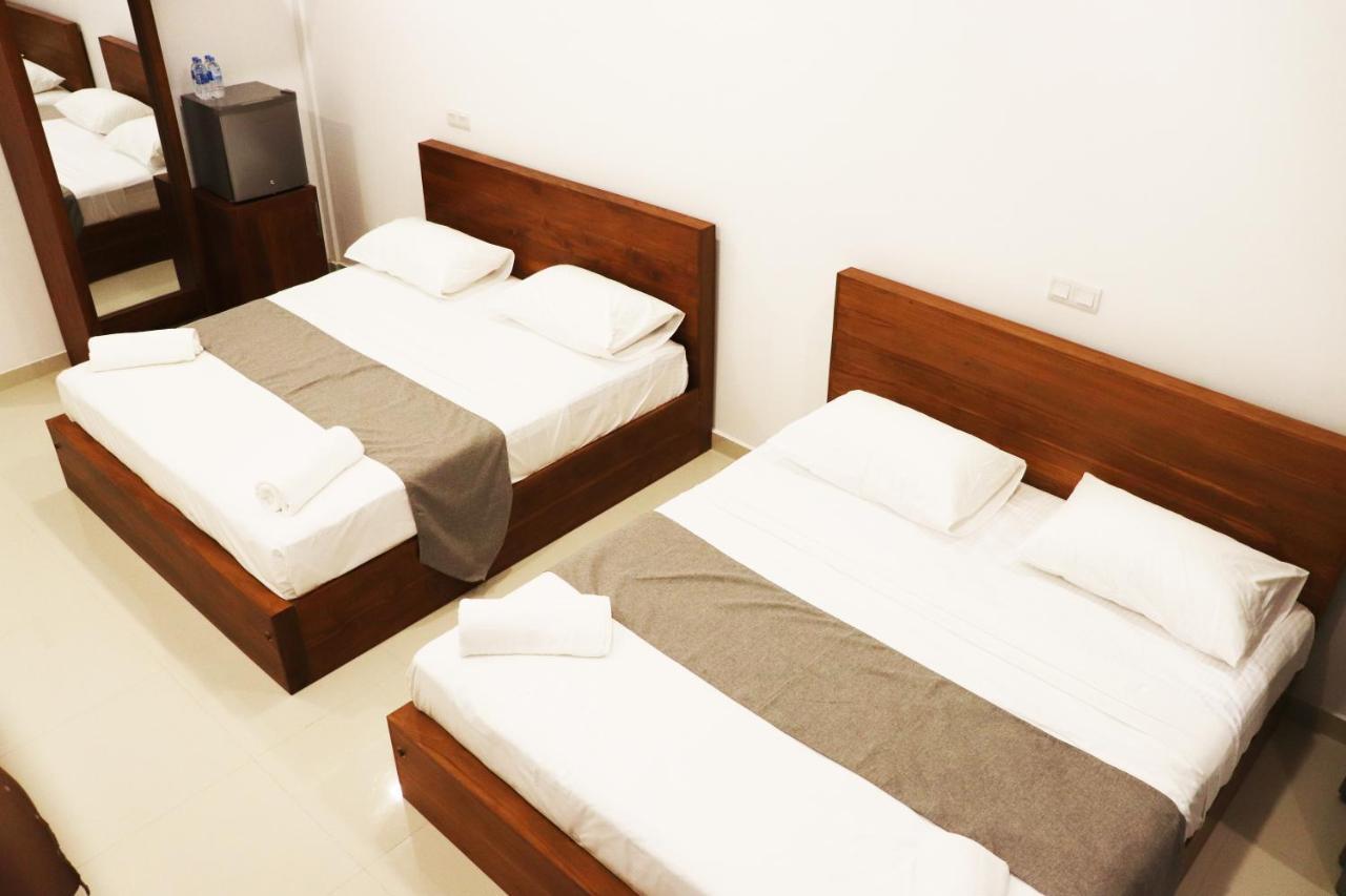 Marakolliya Beach Resort Тангале Екстериор снимка