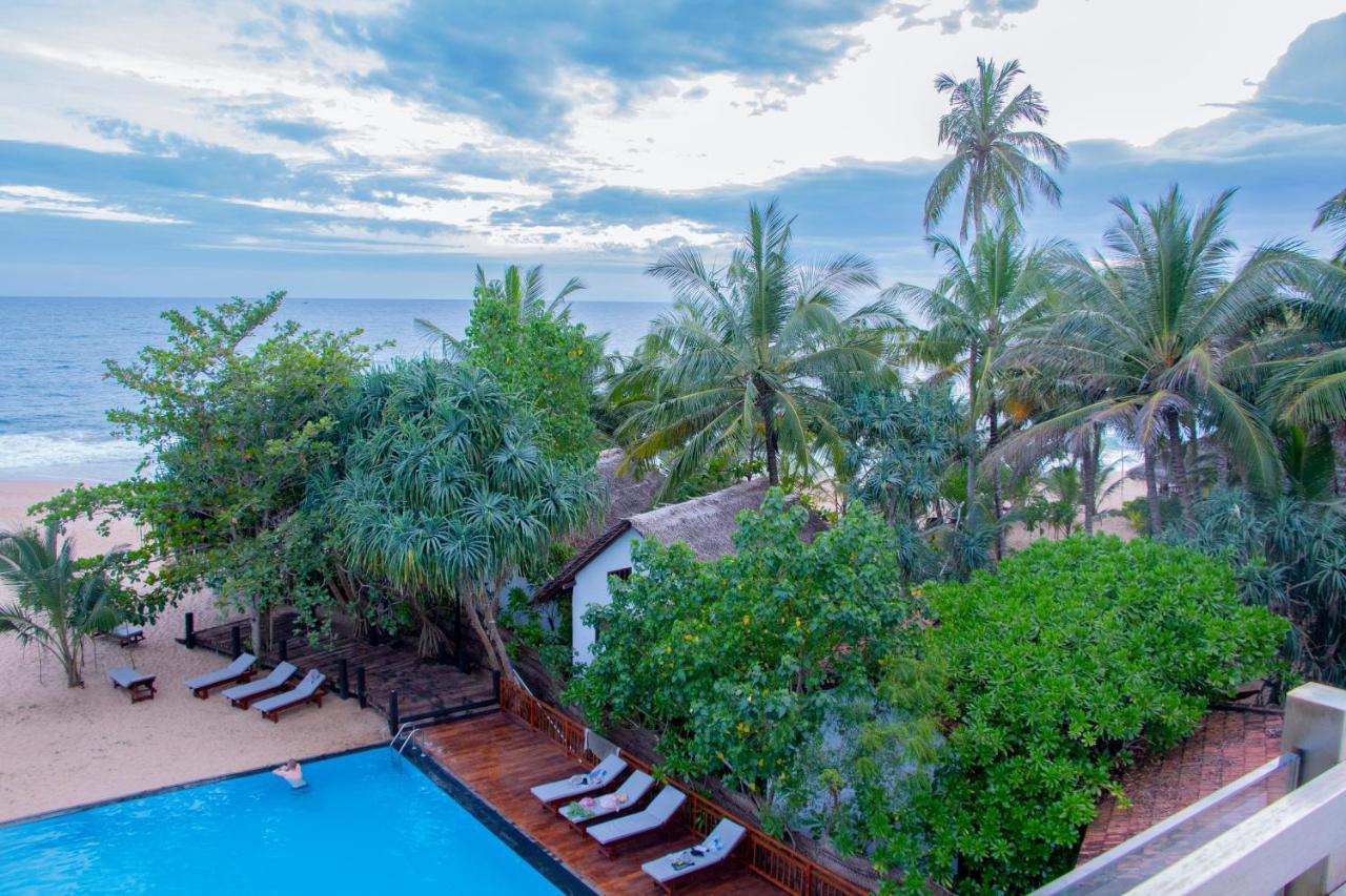 Marakolliya Beach Resort Тангале Екстериор снимка